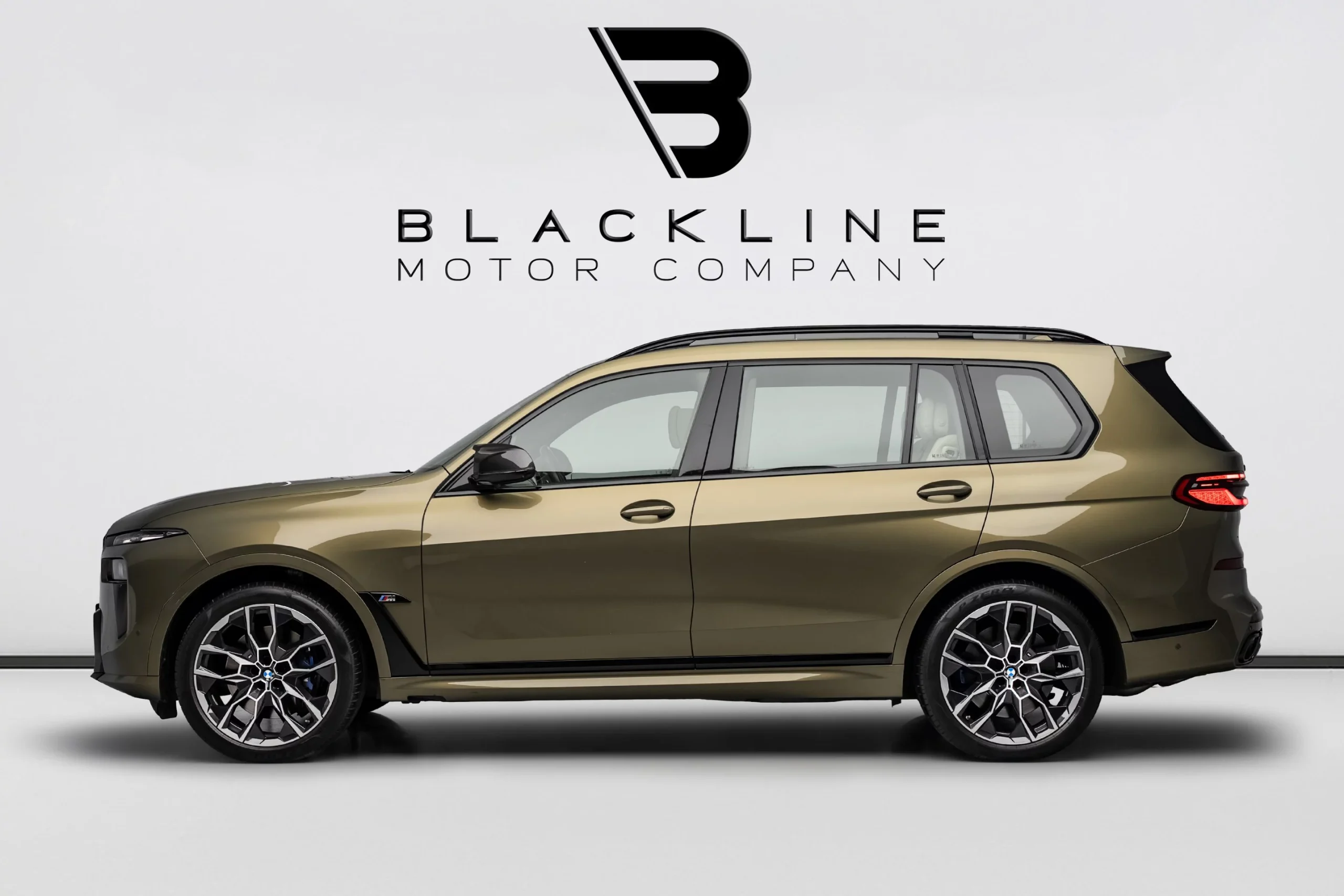 2025 BMW X7 M60i