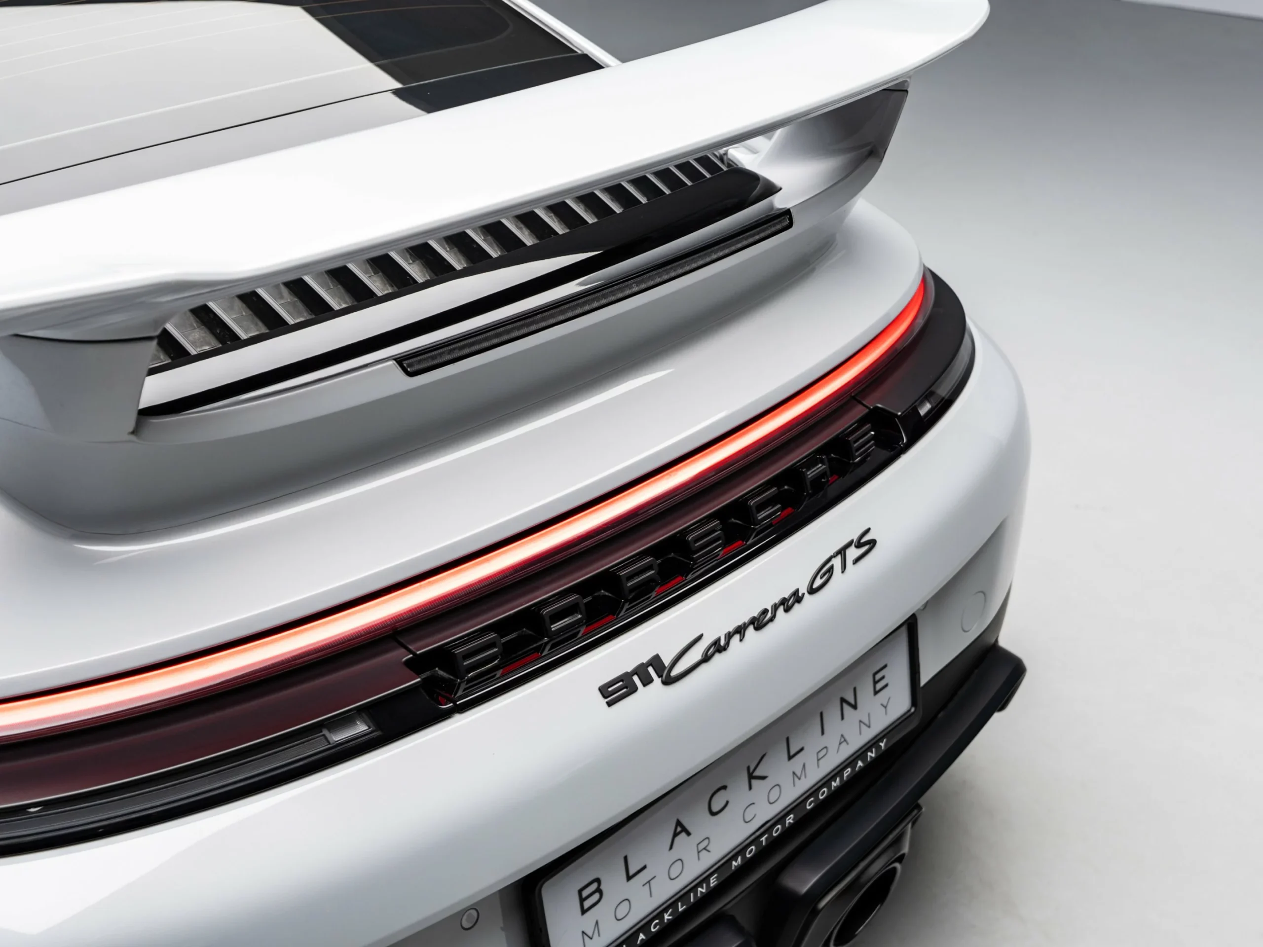 2025 Porsche 911 Carrera GTS