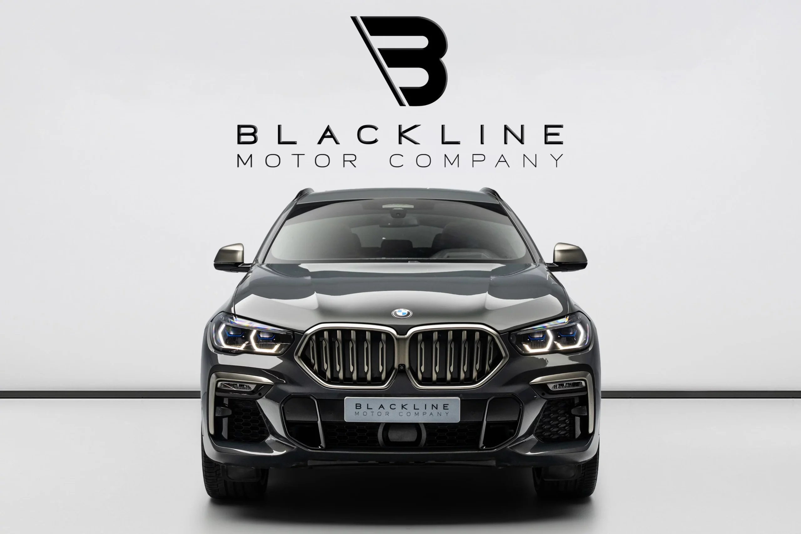 2022 BMW X6 M50i